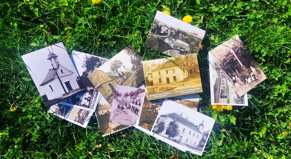 Sada upomínkových pohlednic na Bílém kameni