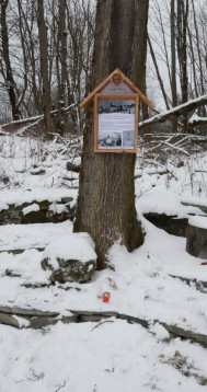 Infocedulka na kapli v Nepřivazi